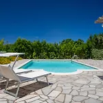 Rafael Con Piscina, Iun P4098 Villa Alghero