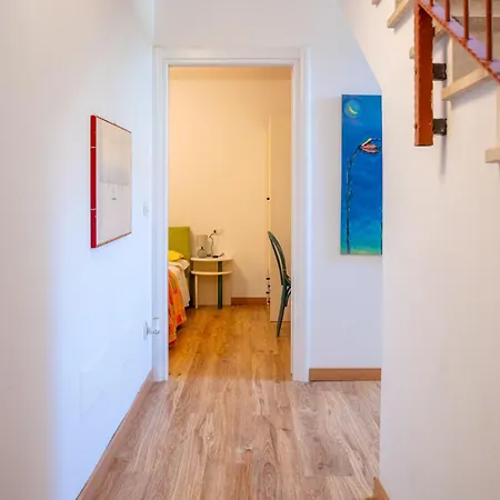 Rafael Con Piscina, Iun P4098