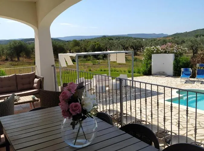 Willa Rafael Con Piscina, Iun P4098